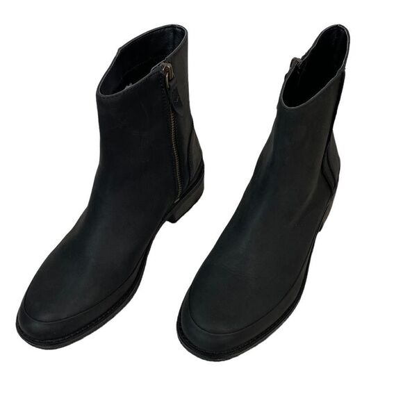 SPERRY TOP SIDER - SEAPORT STORM IN BLACK - NWOT - WOMENS SIZE 7 - LOOK NEW ! S8 - Picture 1 of 12